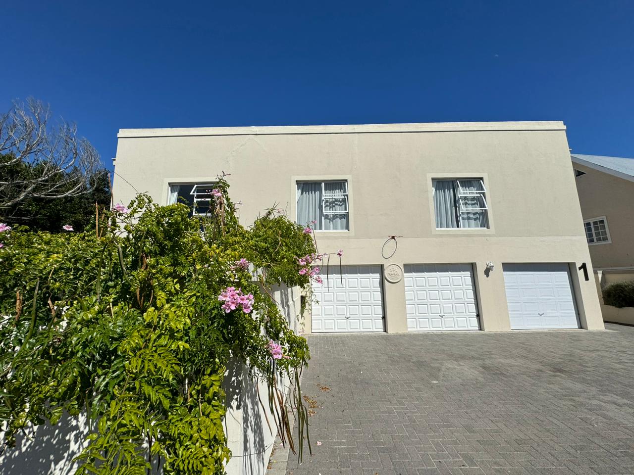 To Let 2 Bedroom Property for Rent in Sunset Beach Western Cape